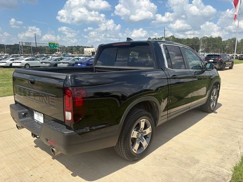 Certified 2024 Honda Ridgeline RTL image 40