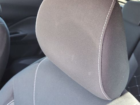 Used 2019 Nissan Kicks SV image 16