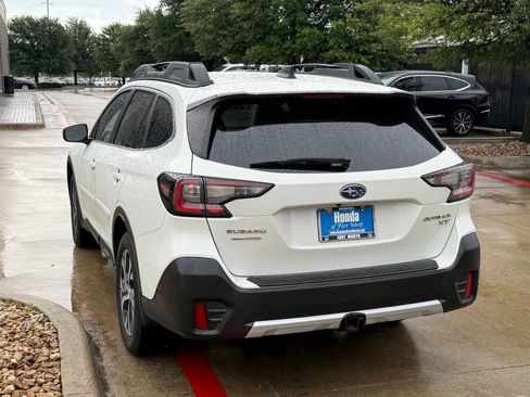 Used 2020 Subaru Outback Limited XT w/ Popular Package #2 AWD/4WD image 3