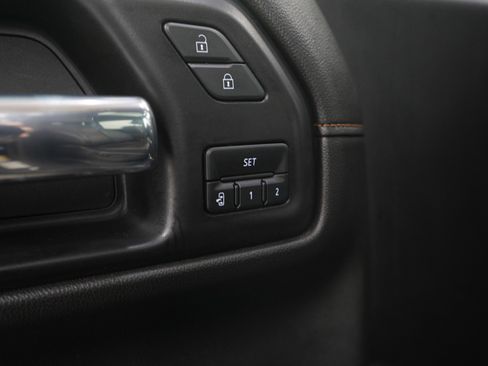 Used 2022 GMC Sierra 1500 AT4 w/ AT4 Premium Package image 22