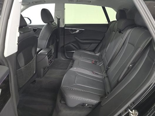 Used 2023 Audi Q8 Premium Plus w/ Premium Plus Package AWD/4WD image 6