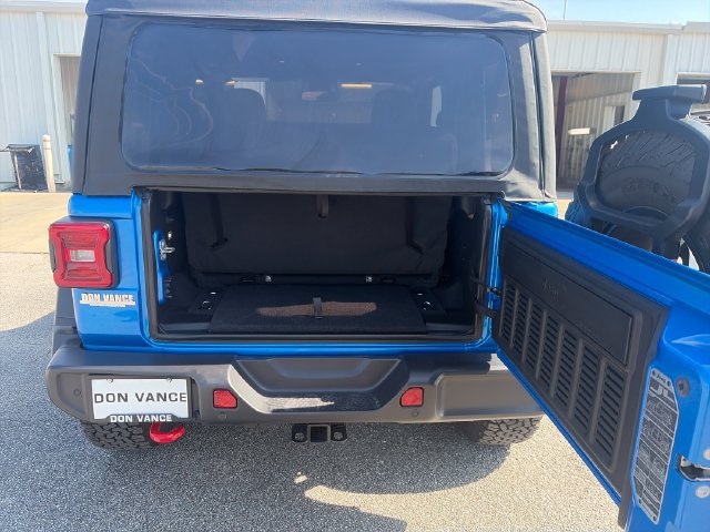 Used 2026 Jeep Wrangler Rubicon w/ Safety Group AWD/4WD image 21