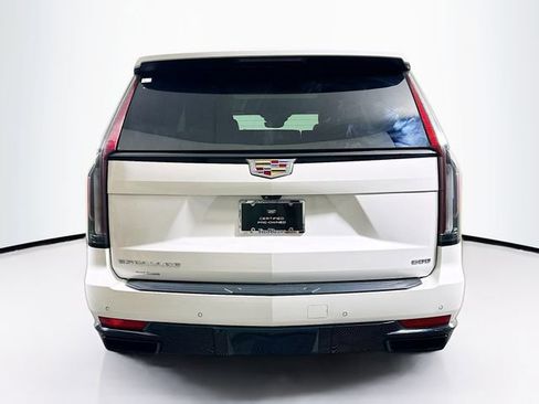 Used 2022 Cadillac Escalade Sport w/ Touring Package AWD/4WD image 6