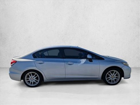 Used 2013 Honda Civic LX image 4