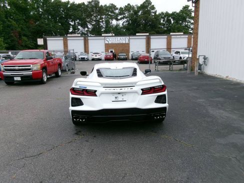 Used 2023 Chevrolet Corvette Stingray Premium Cpe w/ Z51 Performance Package RWD image 7