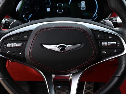 Used 2024 Genesis GV70 3.5T Sport w/ Sport Prestige Package image 30