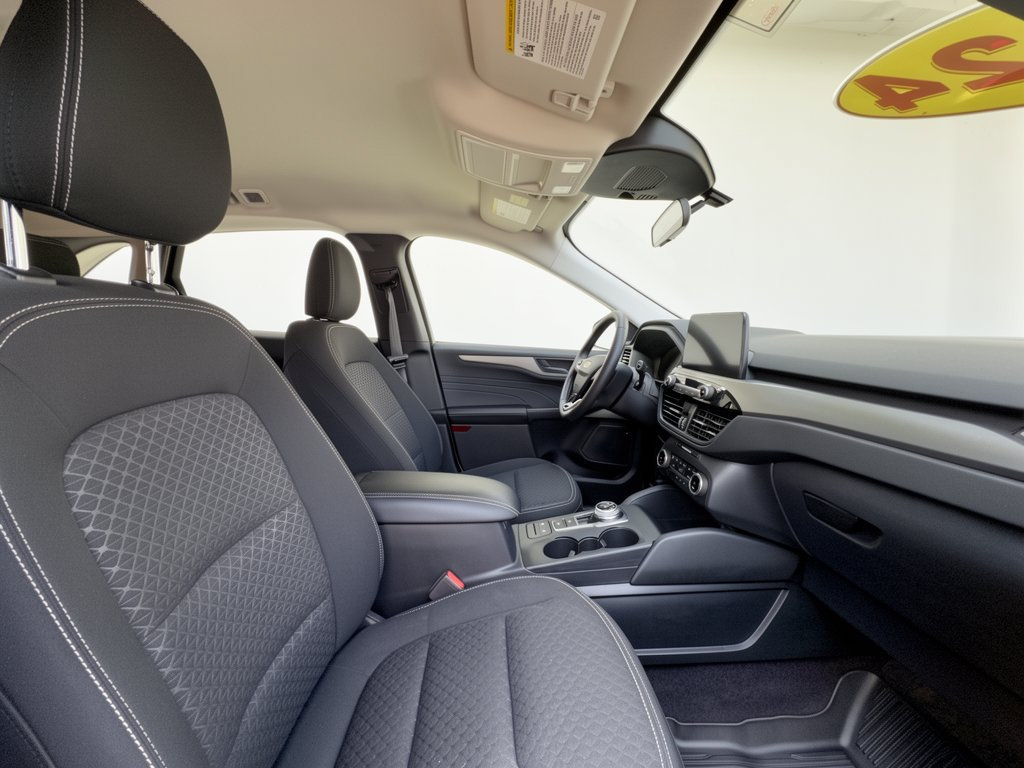 Used 2024 Ford Escape Active AWD/4WD image 30