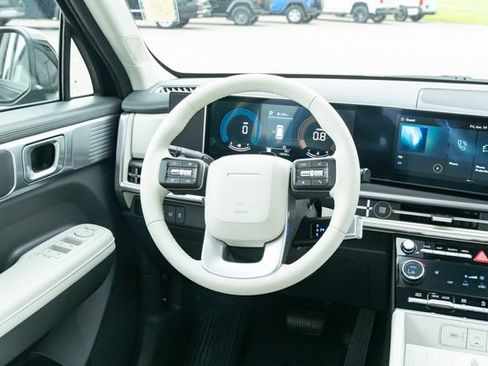 Used 2026 Hyundai Santa Fe SEL AWD/4WD image 32