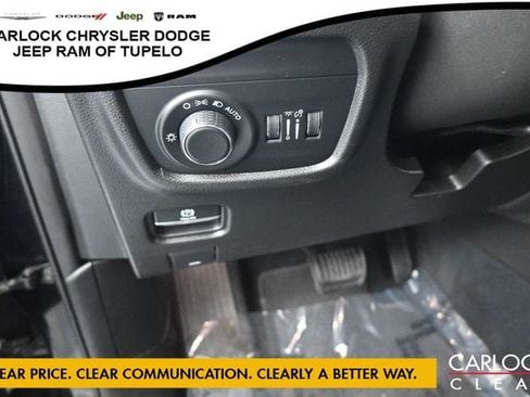 Used 2023 Jeep Grand Cherokee Altitude AWD/4WD image 16