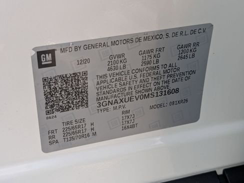 Used 2021 Chevrolet Equinox LT AWD/4WD image 35