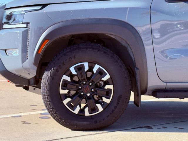 Used 2023 Nissan Frontier PRO-4X w/ Pro Convenience Package AWD/4WD image 13