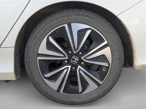 Used 2017 Honda Civic EX-L image 9