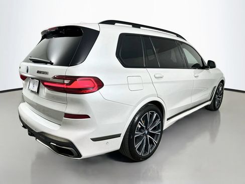 Used 2020 BMW X7 M50i w/ Dynamic Handling Package AWD/4WD image 5