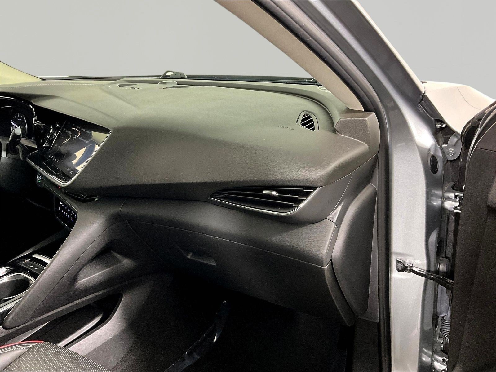 Used 2023 Buick Envision Essence w/ Sport Touring Package FWD image 26