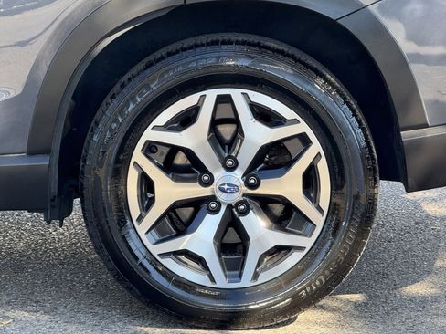 Certified 2023 Subaru Forester Premium image 11