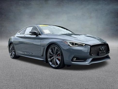 Used 2022 INFINITI Q60 Red Sport 400 w/ Carbon Fiber Package RWD image 3
