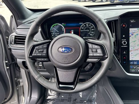 Used 2025 Subaru Forester Touring AWD/4WD image 34