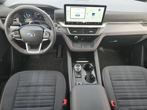 Certified 2025 Ford Explorer ST-Line w/ Premium Package RWD image 5