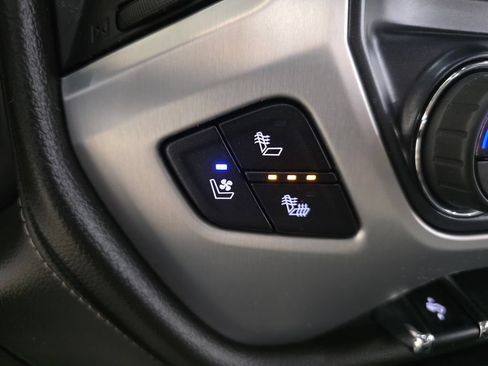 Used 2018 GMC Sierra 1500 SLT AWD/4WD image 22