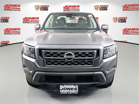 Certified 2024 Nissan Frontier SV image 12