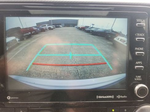 Used 2022 Toyota Highlander XSE FWD image 38