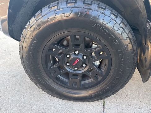 Used 2024 Toyota 4Runner SR5 Premium w/ Moonroof Package image 5