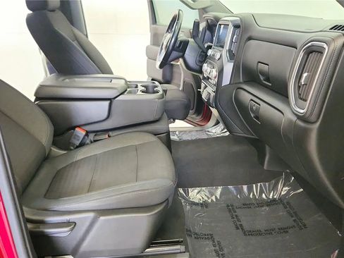 Used 2019 GMC Sierra 1500 SLE w/ X31 Off-Road Package AWD/4WD image 36