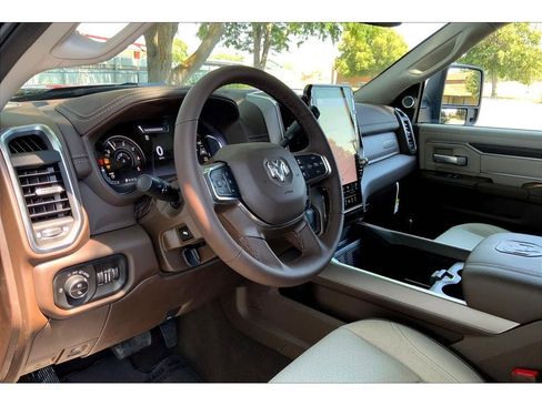 New 2025 RAM 2500 Laramie image 6