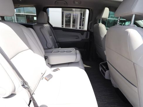 Used 2022 Honda Odyssey EX-L image 25