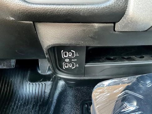 New 2026 RAM 5500 Tradesman AWD/4WD image 27