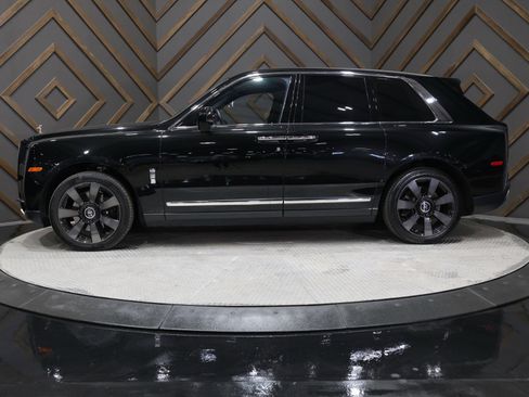 Used 2019 Rolls-Royce Cullinan image 53