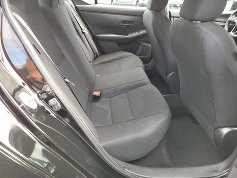 Used 2025 Nissan Sentra S FWD image 19
