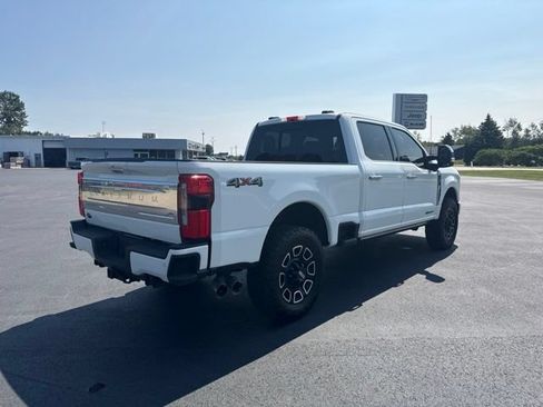 Used 2023 Ford F250 Platinum AWD/4WD image 6