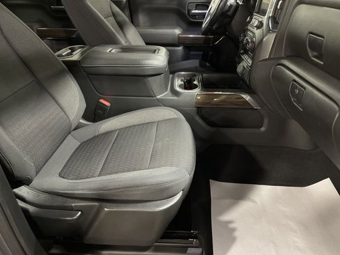 Used 2021 Chevrolet Silverado 1500 LT Trail Boss w/ Bed Protection Package image 14