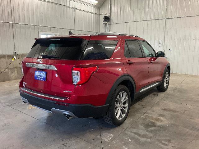 Certified 2024 Ford Explorer Limited w/ Equipment Group 301A AWD/4WD image 5