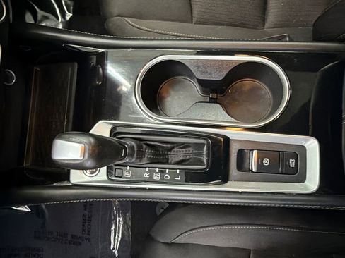 Used 2023 Nissan Altima 2.5 SV w/ SV Premium Package image 30