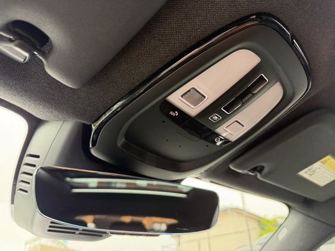 Used 2023 Volvo XC40 Recharge Plus AWD/4WD image 23