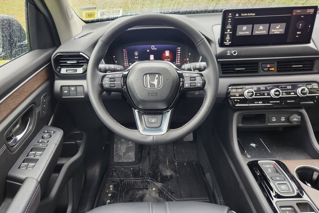 Used 2026 Honda Pilot Elite image 11