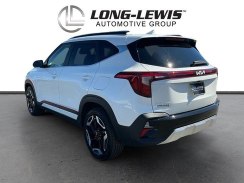 Used 2024 Kia Seltos SX w/ SX Sunroof Package image 4