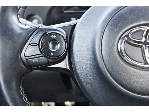 Used 2023 Toyota GR86 Premium RWD image 10