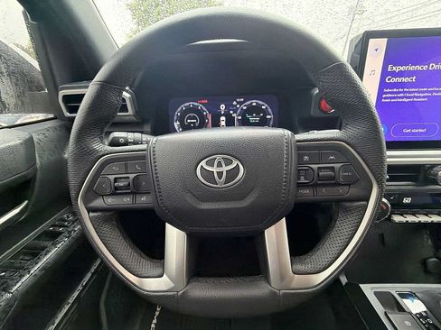 Used 2024 Toyota Tacoma TRD Off-Road AWD/4WD image 23