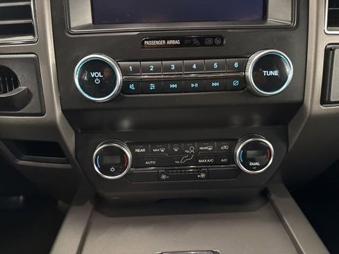 Used 2021 Ford Expedition XLT image 21