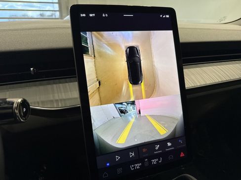 Used 2025 Polestar Polestar 3 image 23