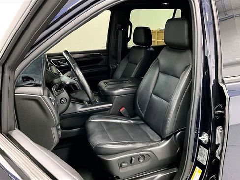 Used 2021 Chevrolet Tahoe Z71 w/ Z71 Signature Package AWD/4WD image 31