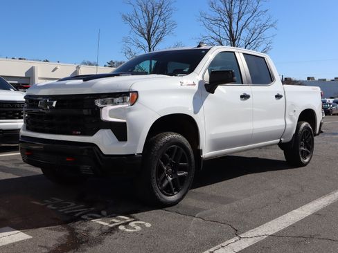 Used 2025 Chevrolet Silverado 1500 LT Trail Boss w/ Protection Package image 5