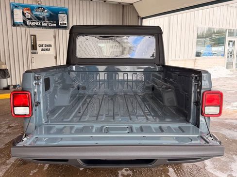 New 2026 Jeep Gladiator Sport image 5
