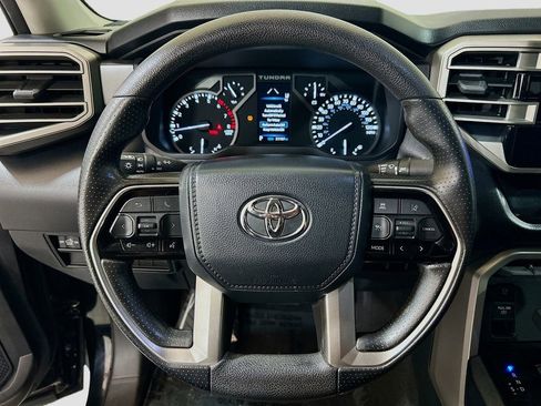 Used 2022 Toyota Tundra SR5 image 9