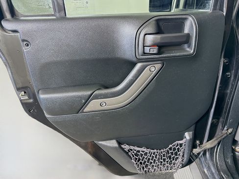 Used 2017 Jeep Wrangler Unlimited Sport w/ Quick Order Package 24S image 24