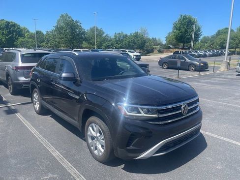 Used 2020 Volkswagen Atlas Cross Sport S image 5