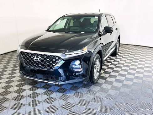 Used 2020 Hyundai Santa Fe SE FWD image 7
